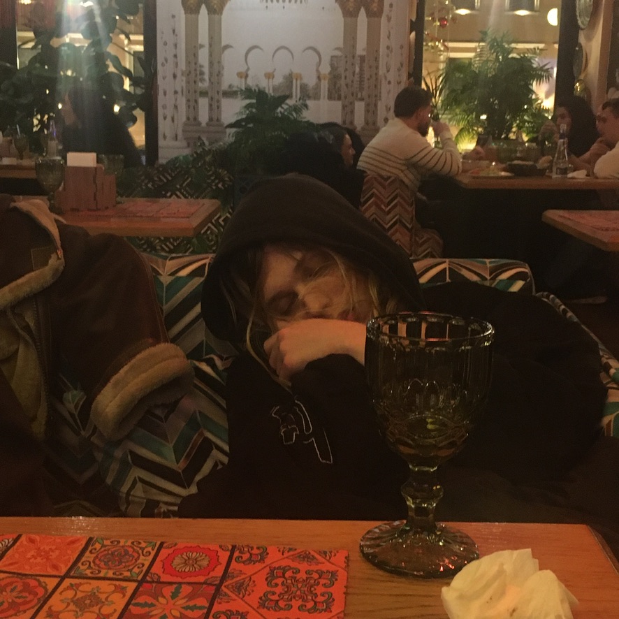 692dfb46ee1a5_1764621126 - изображение на LocalQQ