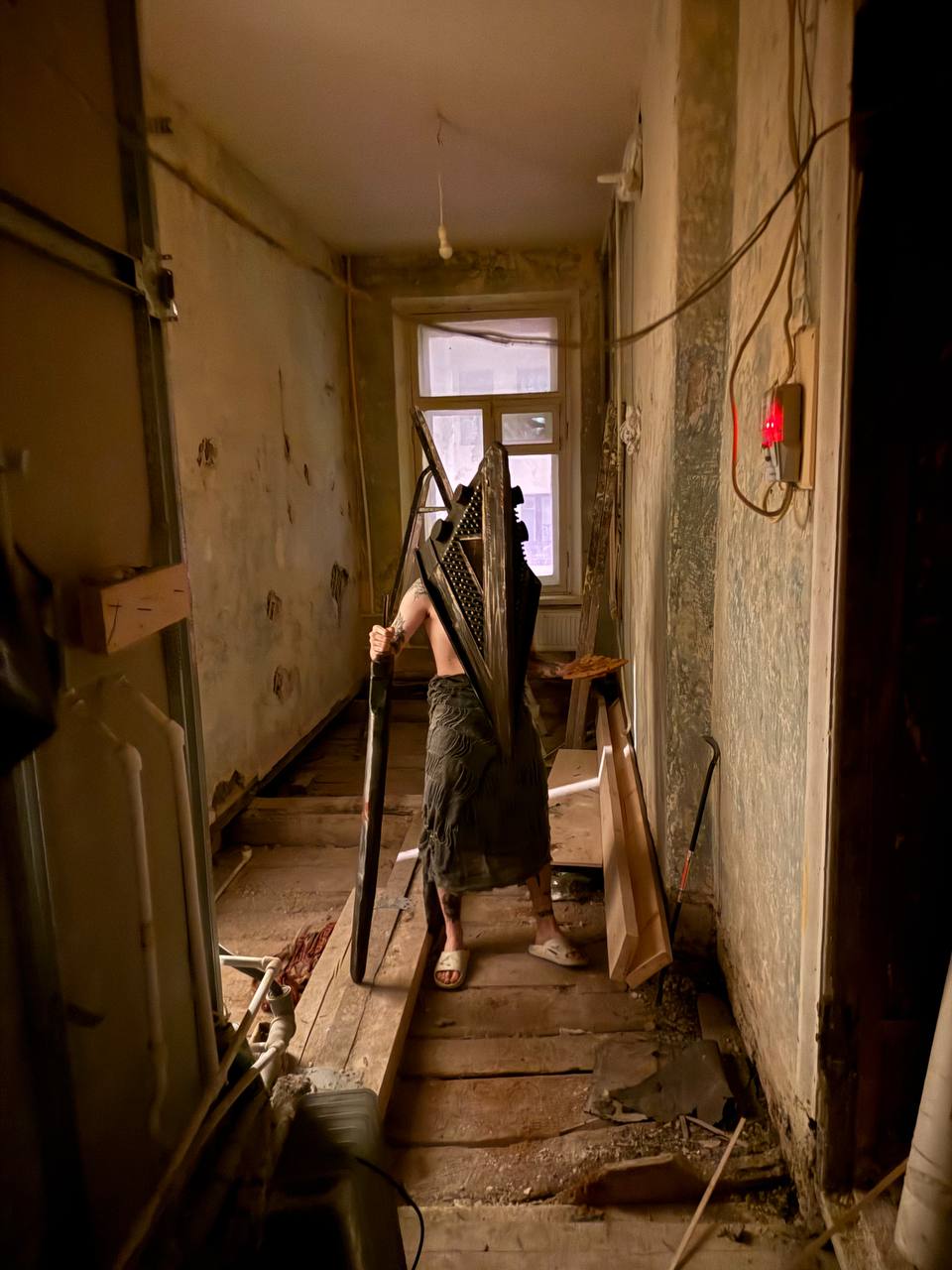 UBYL7T_1773346038 - изображение на LocalQQ