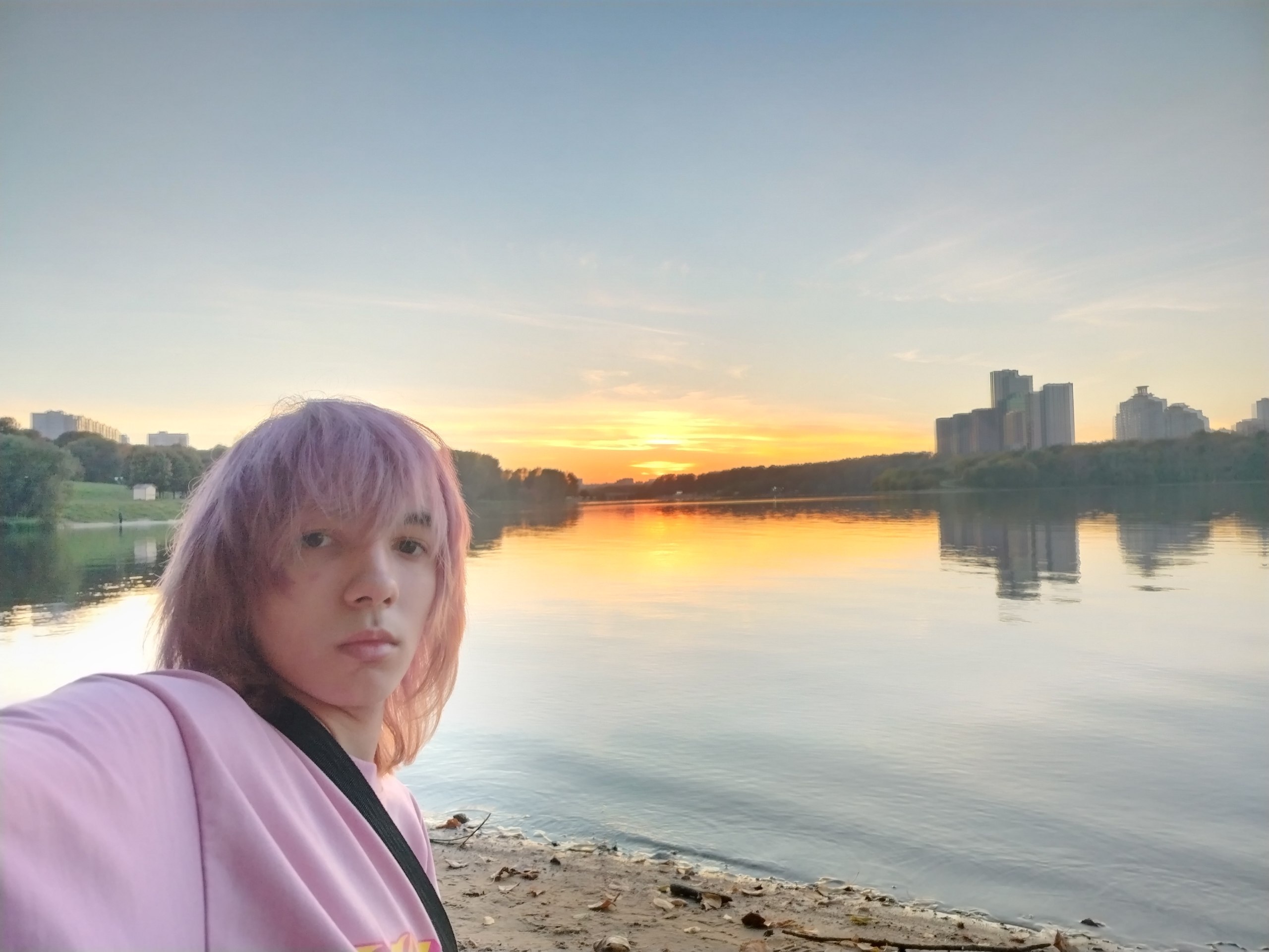 XiZpRj_1789573553 - изображение на LocalQQ
