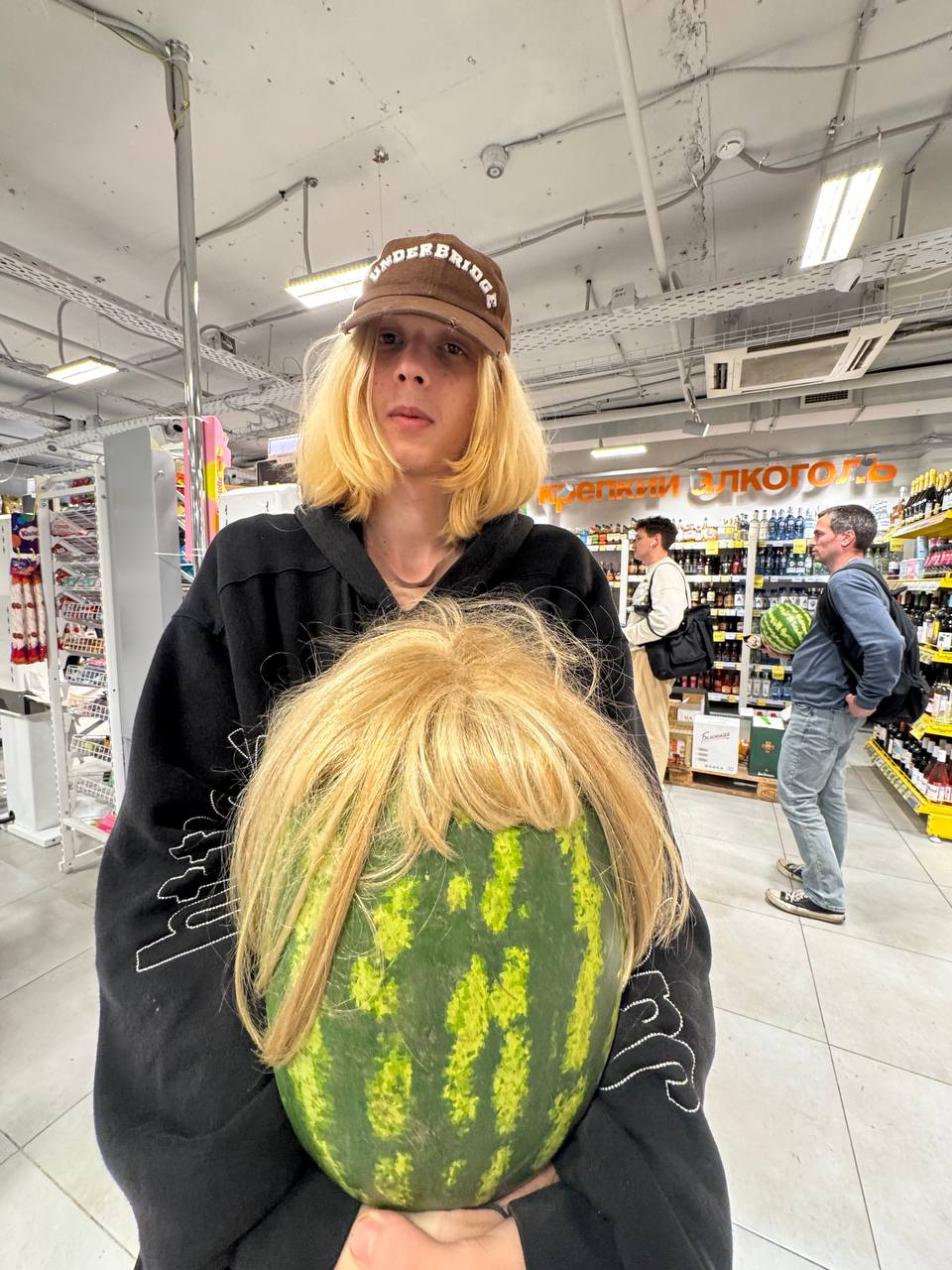 6930b8830af0b_1764800643 - изображение на LocalQQ